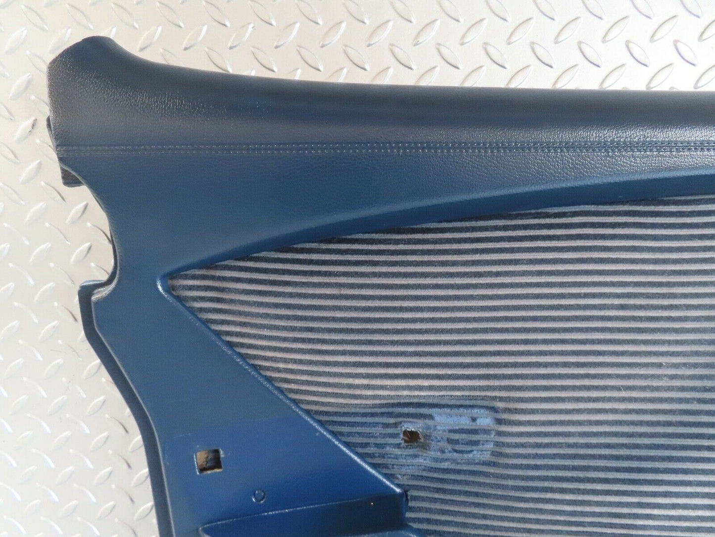 17739 Mercedes-Benz W116 450SEL Front Left Door Card Blue