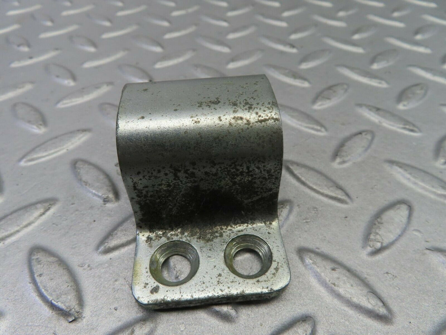 7709 Mercedes-Benz S123 230TE Wagon Door Lock Latch Left Side