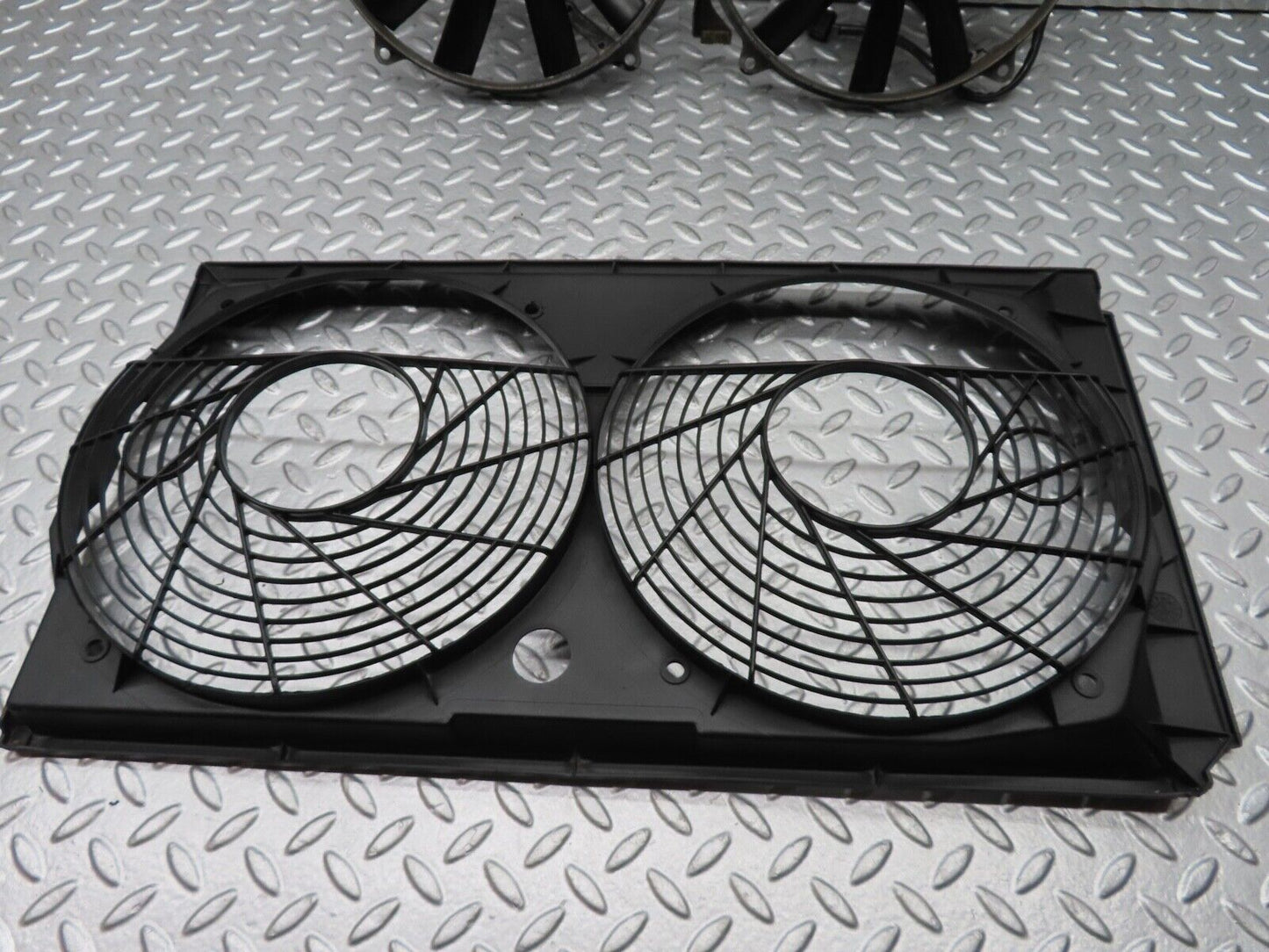 20076 Mercedes-Benz R129 300SL Coupe Radiator Cooling Fan 1295051055