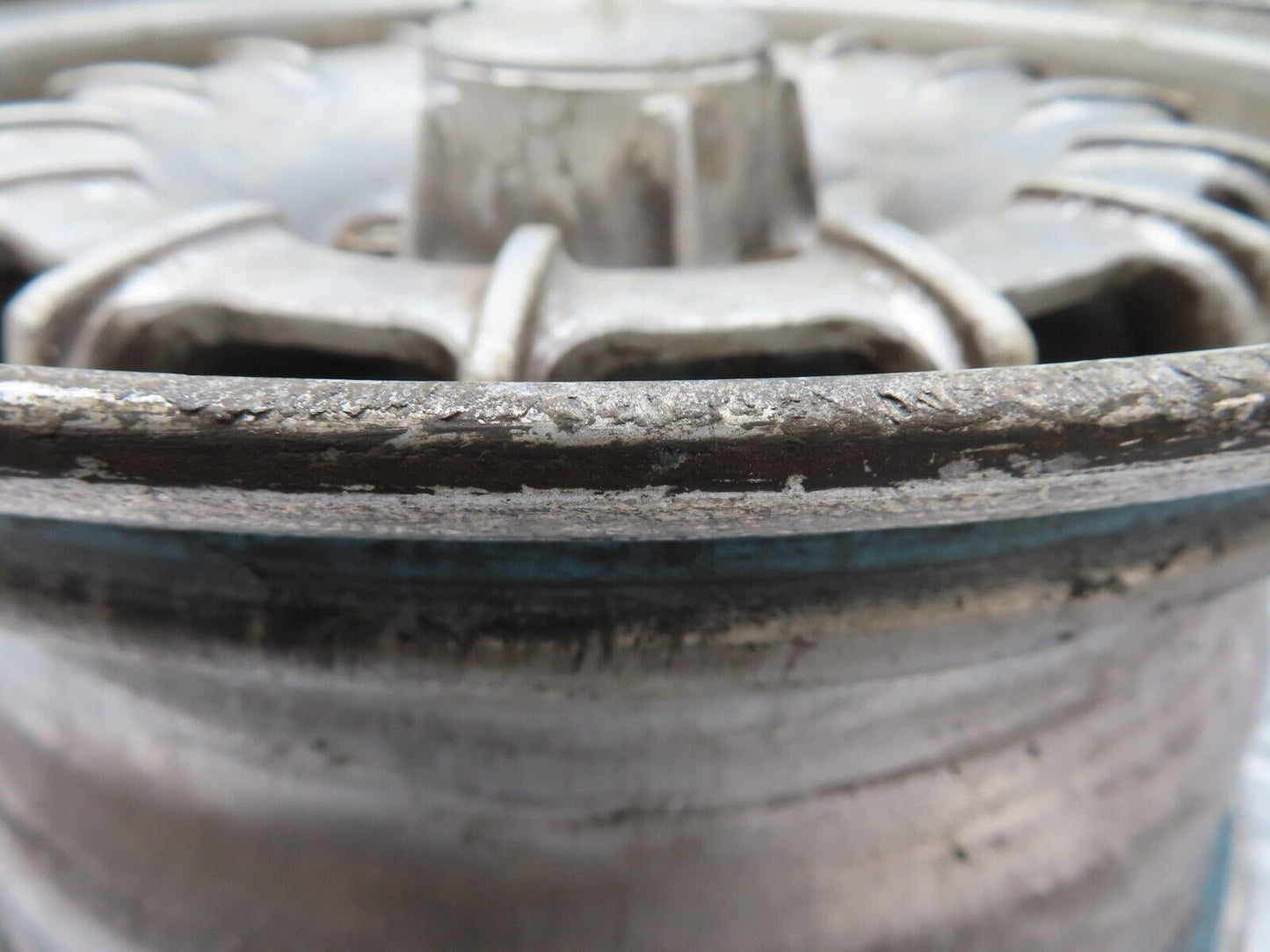 20211 Mercedes-Benz Alloy Wheel Mexican Hat 6.5Jx14H2 ET30 1084001002