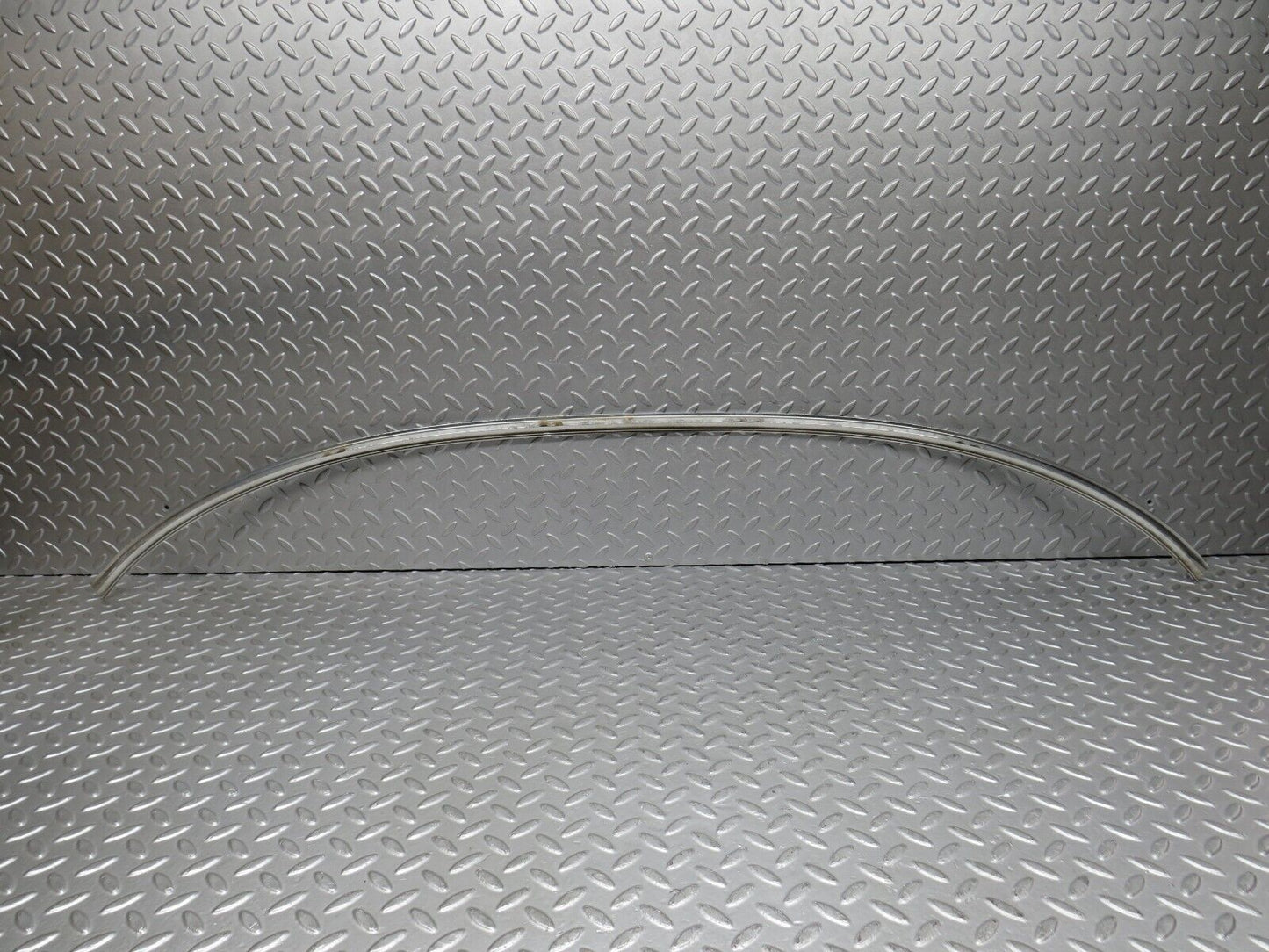39277 Mercedes-Benz R107 500SL Coupe Front Windscreen Lower Chrome Trim