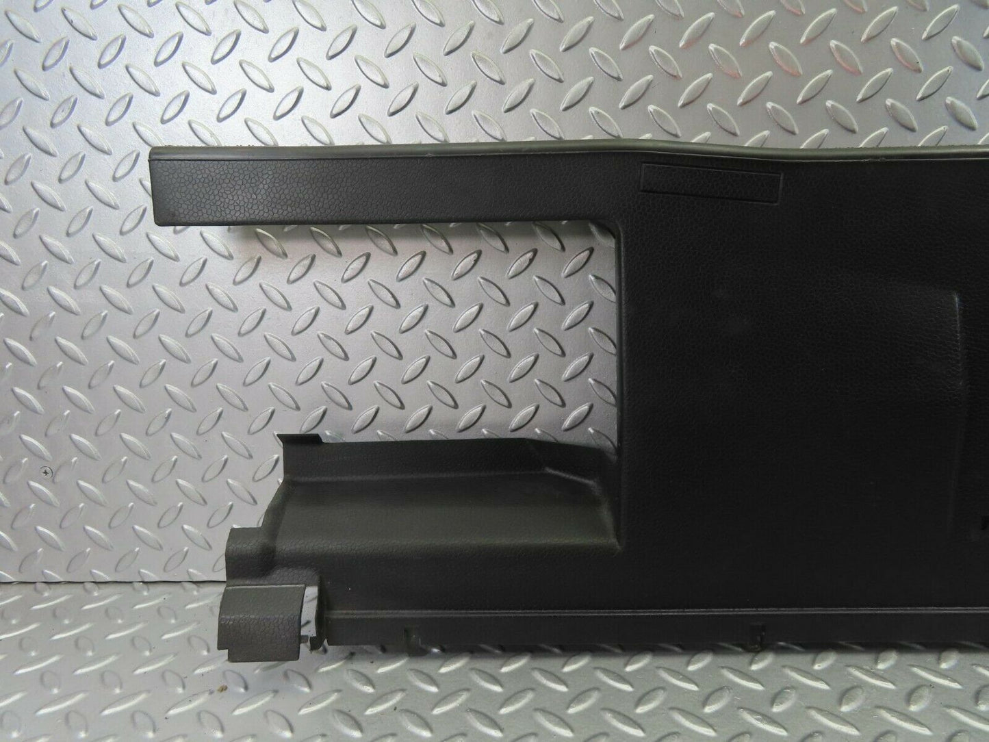 9112 Mercedes-Benz W201 Boot Rear Plastic Cover 2016940425