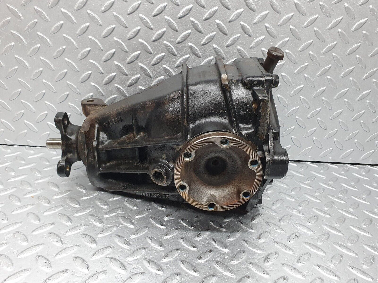 41730 Mercedes-Benz W124 200E Rear Axle Differential Ratio 3.42 2013511401