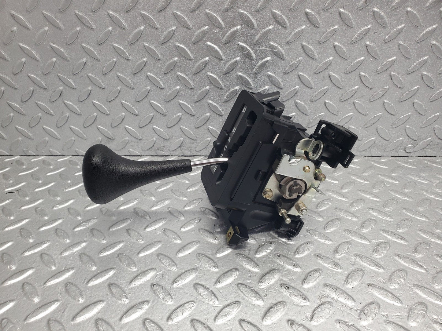 W124 Wagon gear selector used OEM