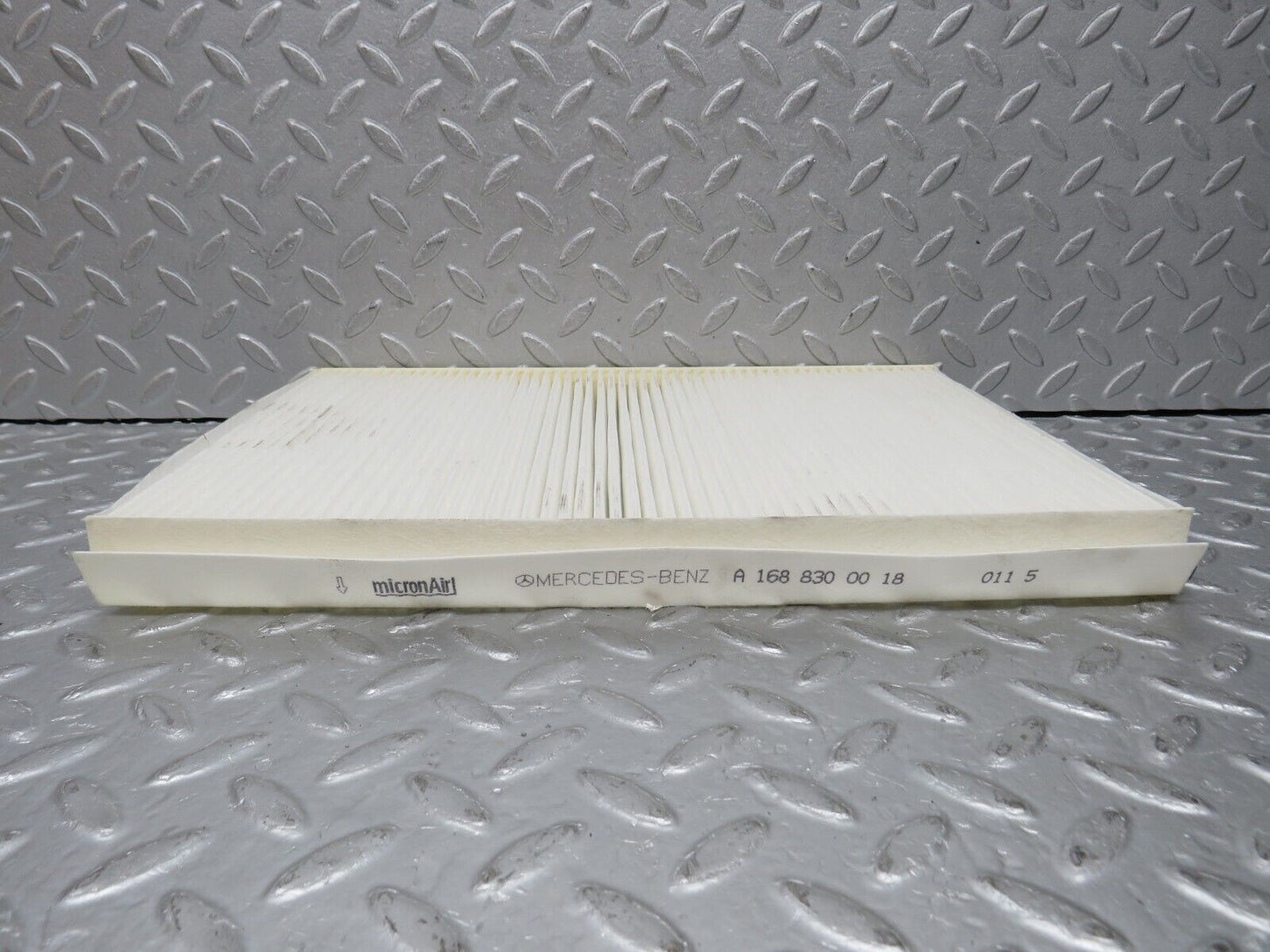 38228 Mercedes-Benz W168 Genuine Air Filter New 1688300018
