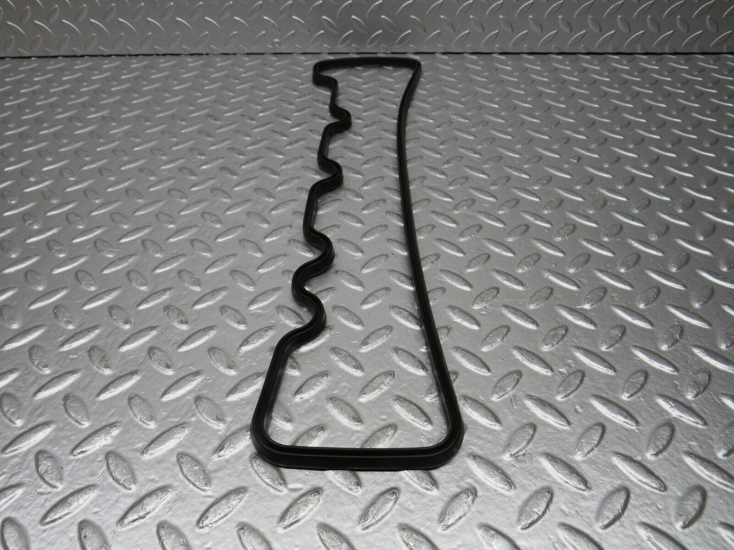 0107 Mercedes-Benz W116 350SE Valve Cover Gasket 1160161421