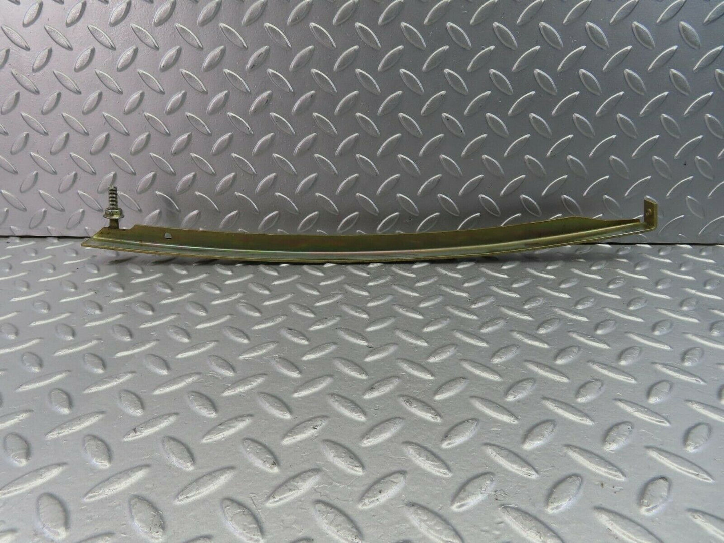 10565 Mercedes-Benz W201 190E Rear Left Door Window Channel