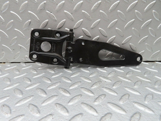 18223 Mercedes-Benz W111 220SE Coupe Right Door Hinge 1117235041