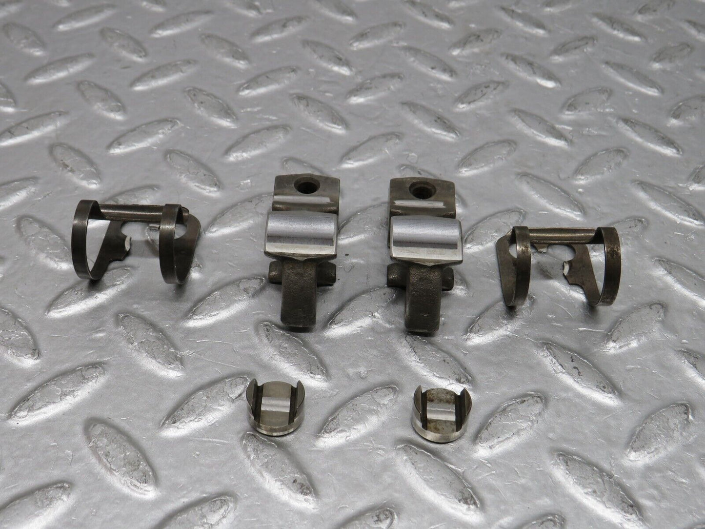 37622 Mercedes-Benz W109 300SEL Valve Rocker Arm With Spring & Tappet