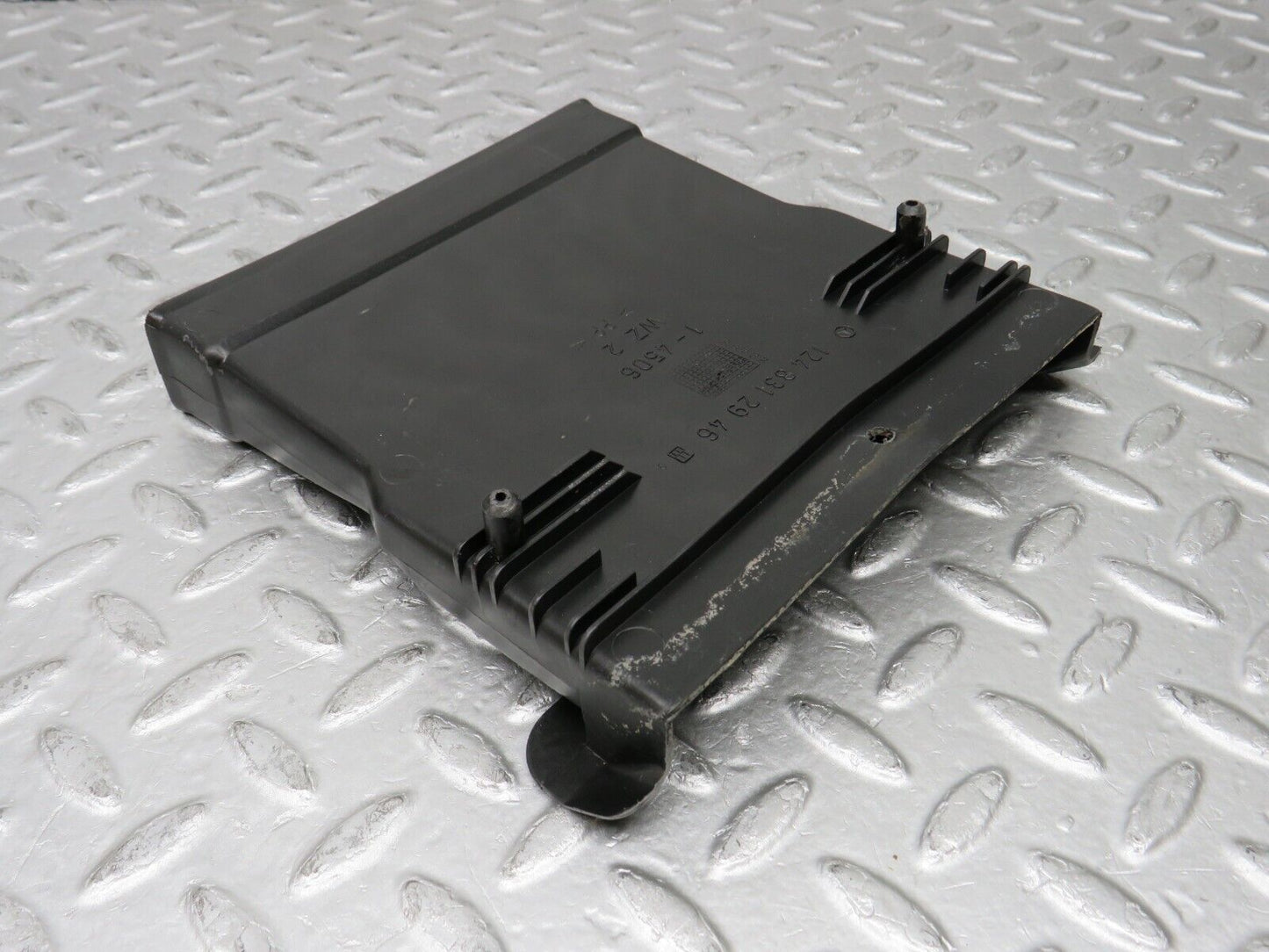 37958 Mercedes-Benz A124 320E Cabriolet Ventilation Air Duct Under Seat 1248312946