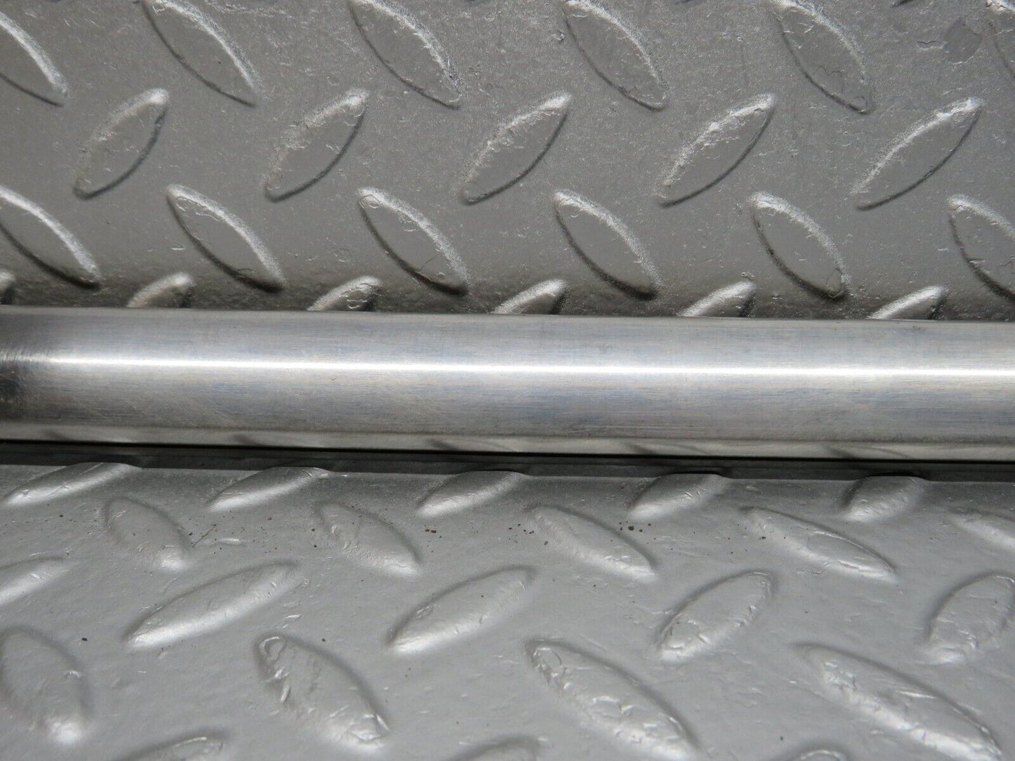 40199 Mercedes-Benz R107 Right Skirt Chrome Trim Strip