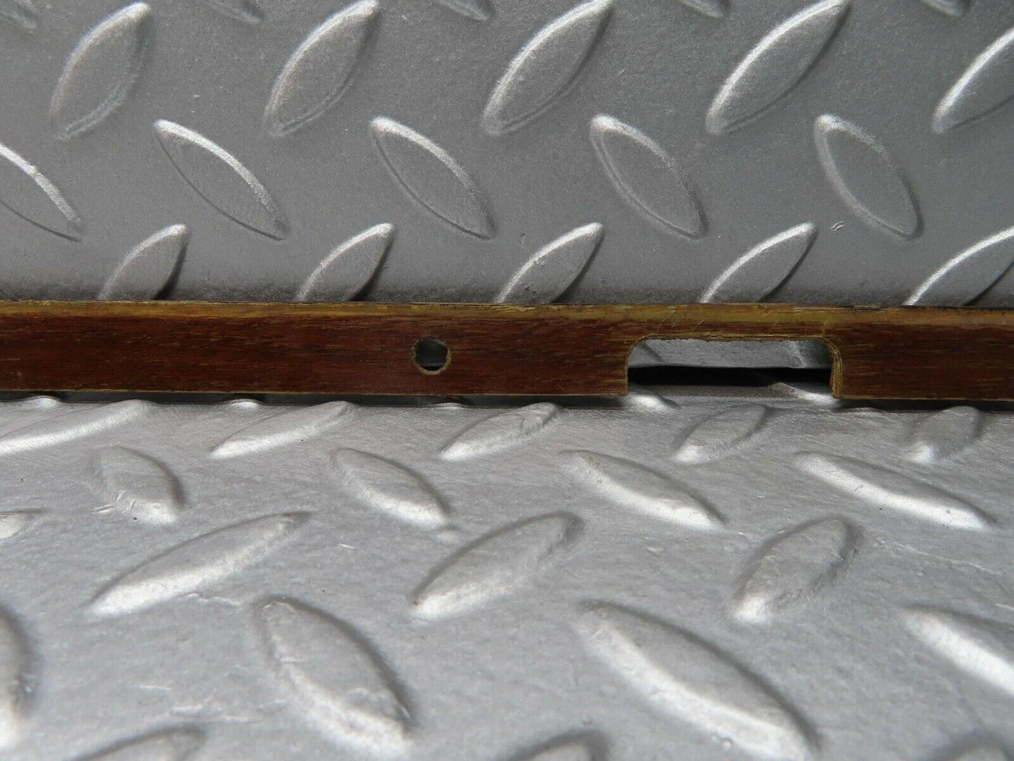 12579 Mercedes-Benz W108 280SE 3.5 Dashboard Wood Trim