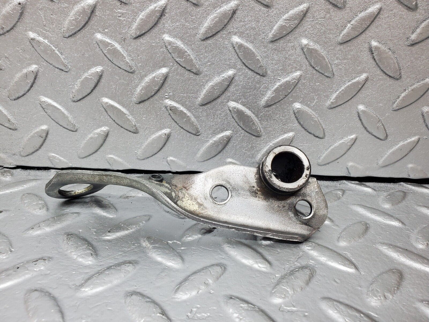 45290 Mercedes-Benz R129 300SL Coupe Engine Lifting Eyes Hooks