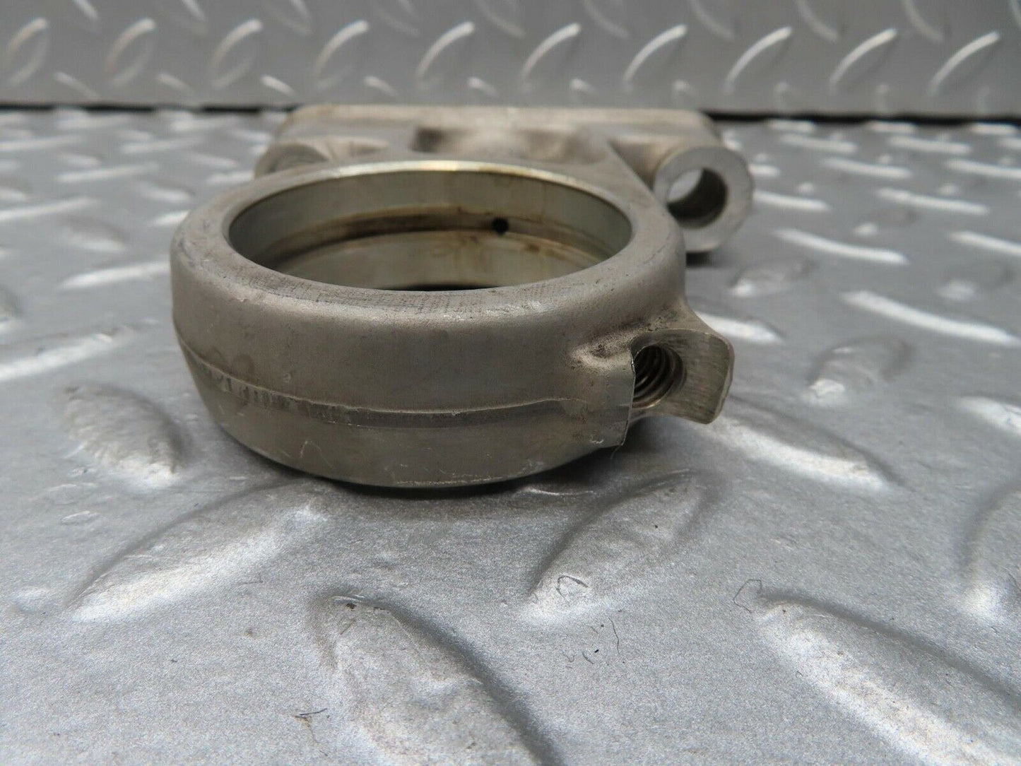 16546 Mercedes-Benz C107 350SLC Coupe Camshaft Tower Bearing 1160512118