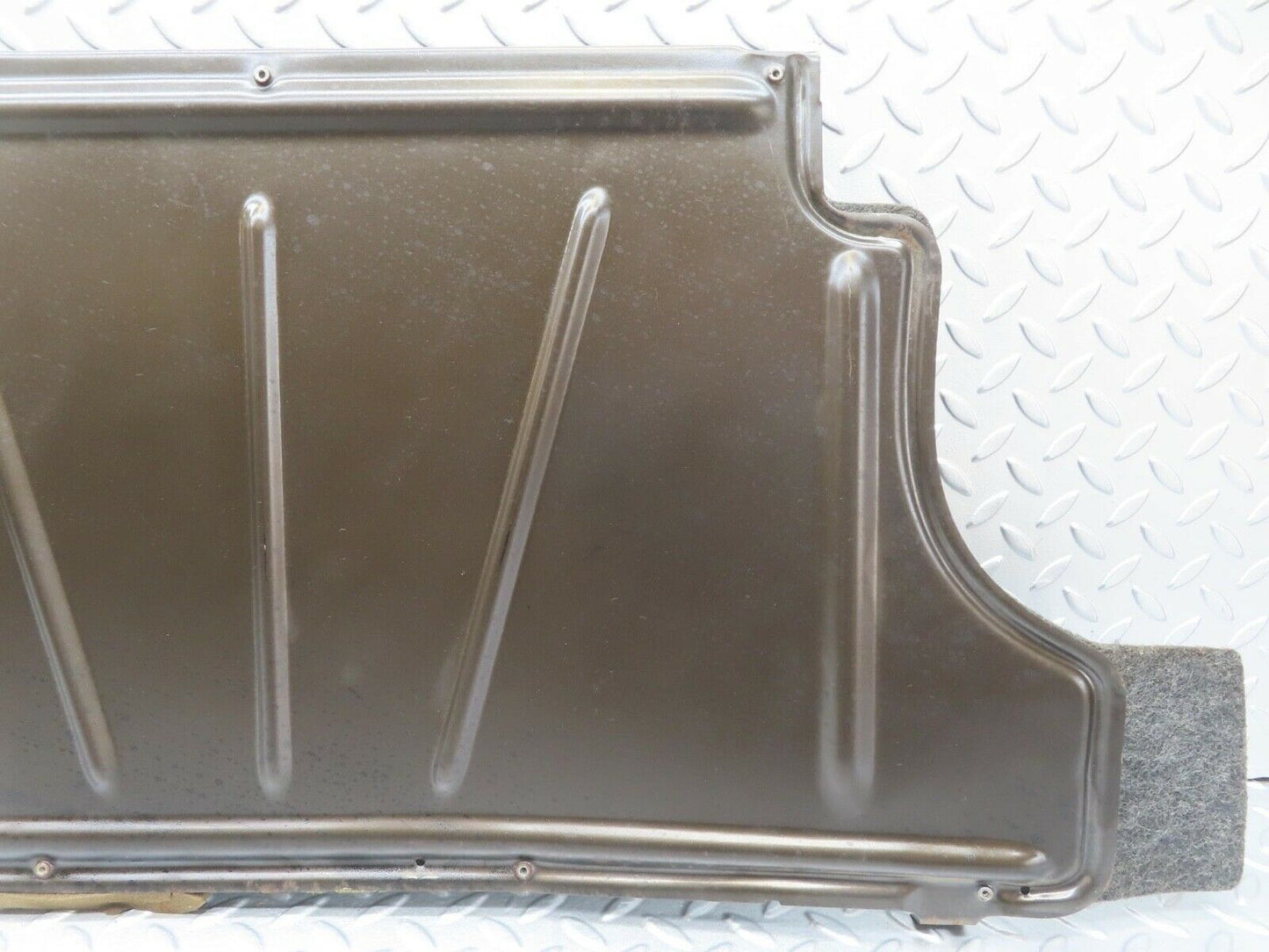 16086 Mercedes-Benz W123 280E Fuel Tank Cover Plate