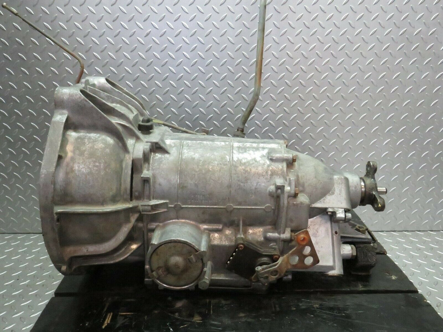 23682 Mercedes-Benz W114 280E Automatic Gearbox 1152700701 1152713101