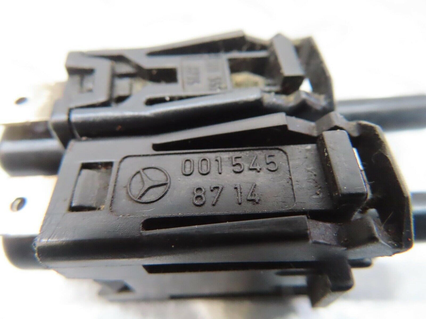 16101 Mercedes-Benz W123 280E Door Contact Switch Pair 0015458714