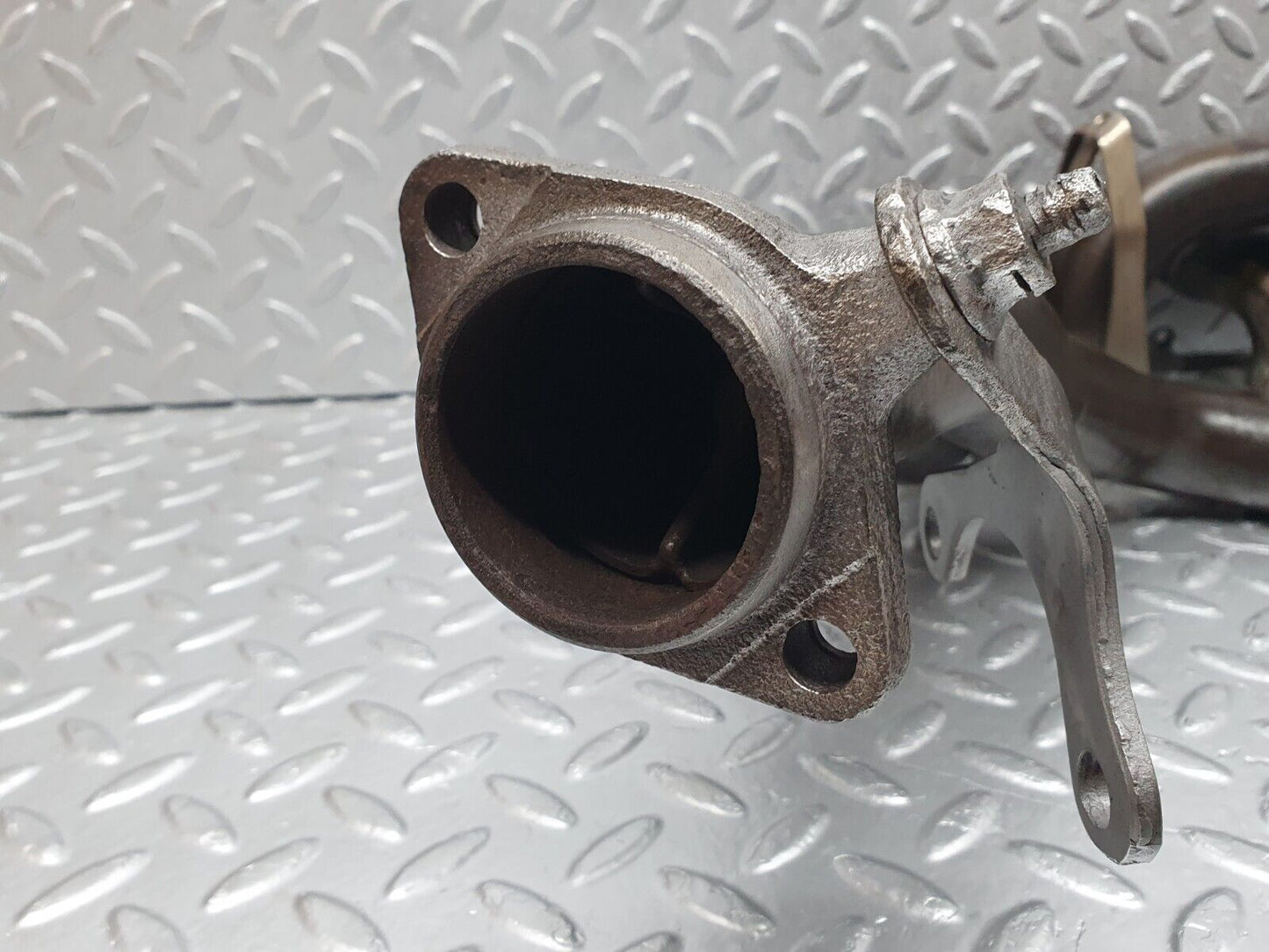 42091 Mercedes-Benz W202 C200 Exhaust Manifold 1111420140
