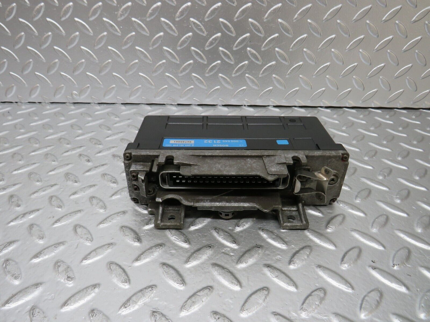 25220 Mercedes-Benz W201 190D ABS Control Unit Bosch 0055452132