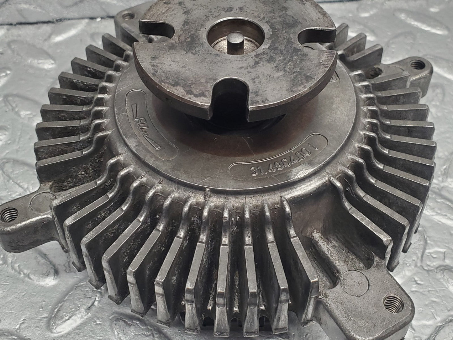 47050984