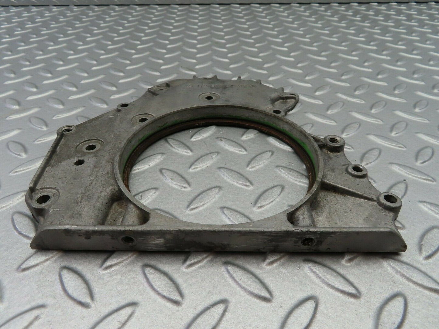 6414 Mercedes-Benz W126 380SE Crankshaft Cover Sealing Rear 1170110008