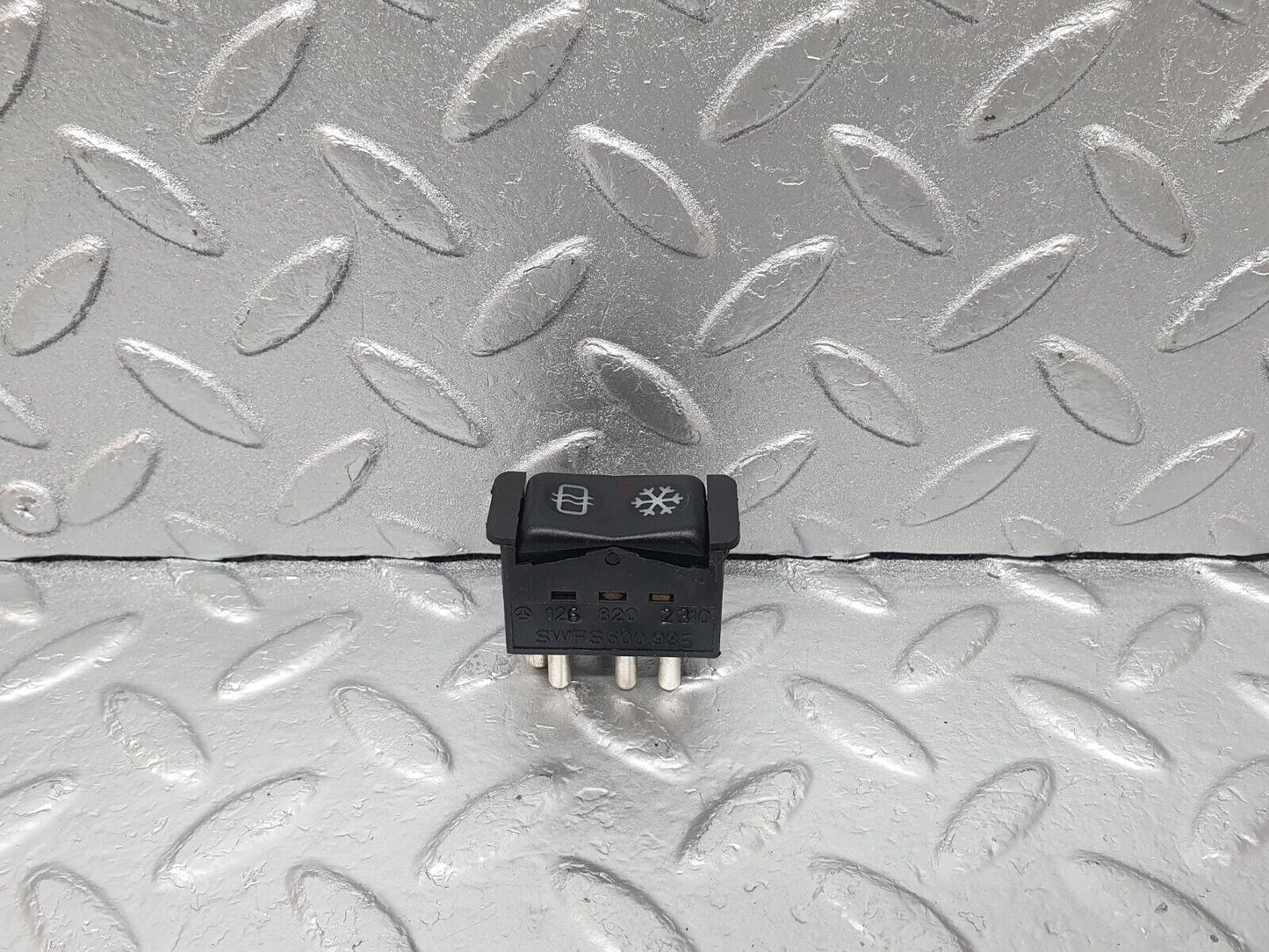 43548 Mercedes-Benz C126 380SEC Coupe Air Conditioning Switch 1268202310