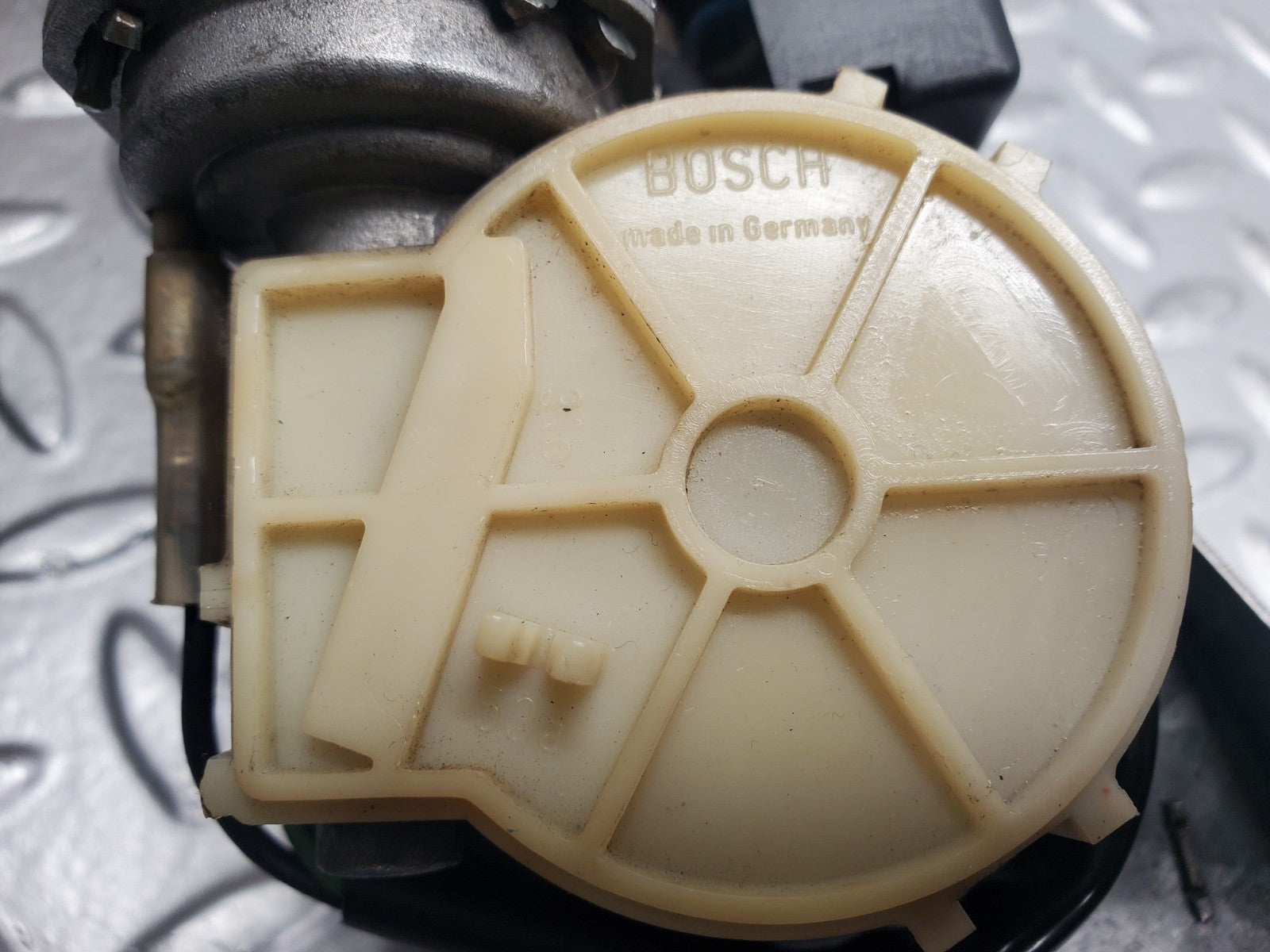 47061725
