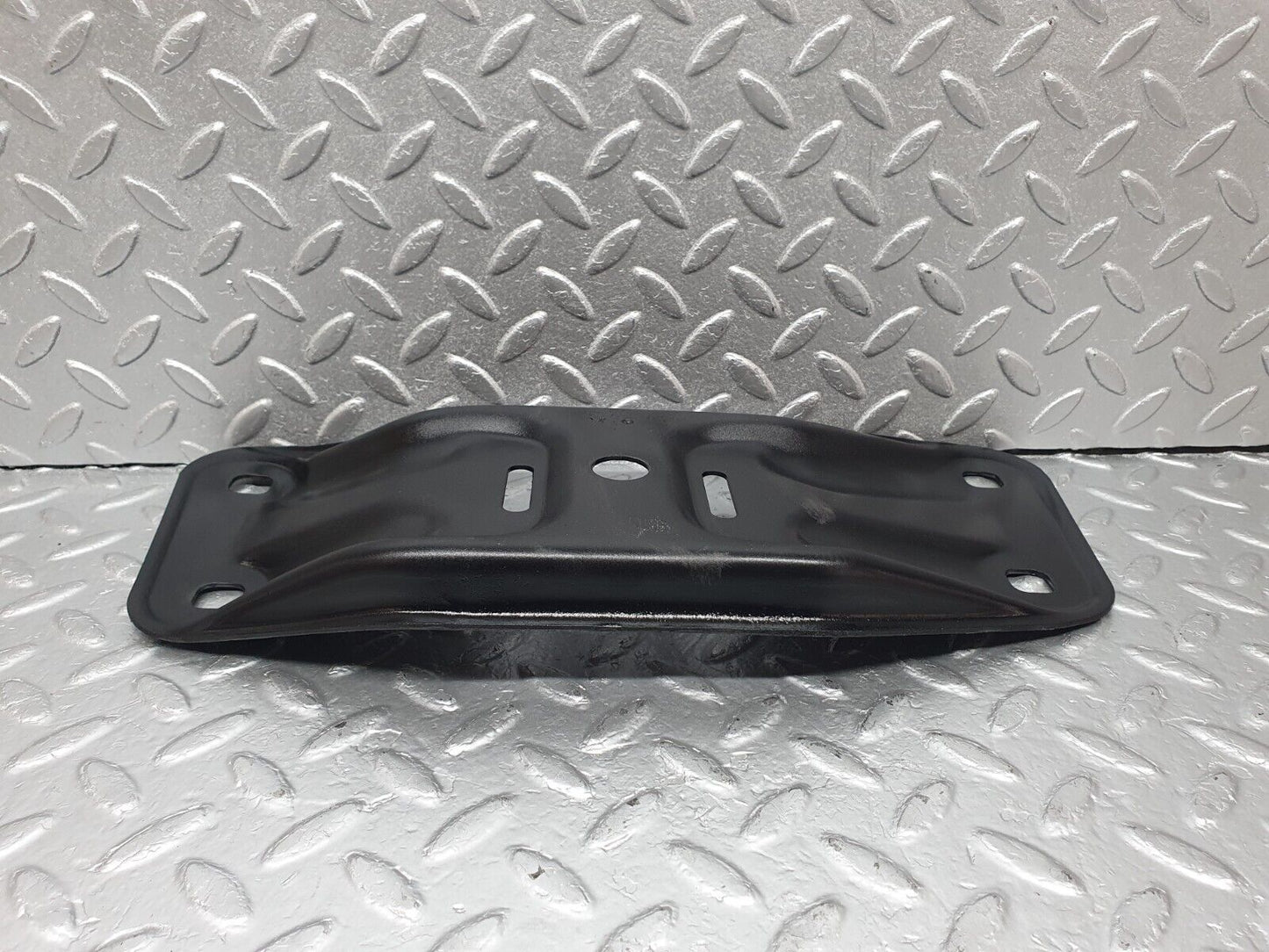 42717 Mercedes-Benz W201 190 2.0L Gearbox Mount Bracket