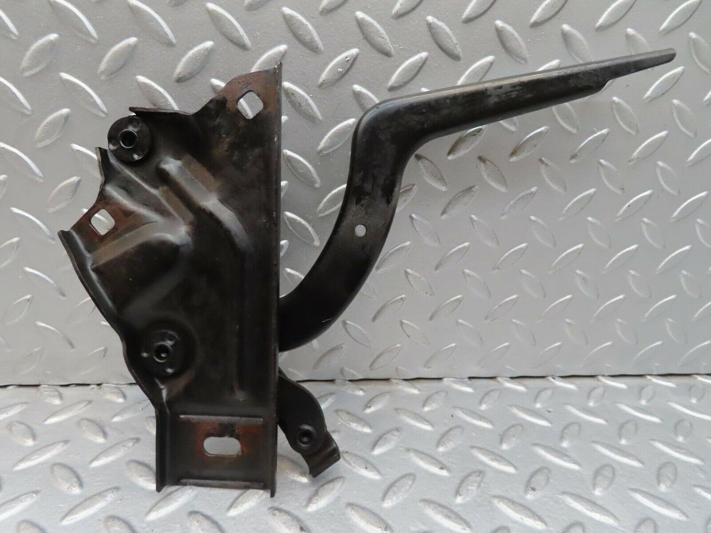 12400 Mercedes-Benz W108 280SE 3.5 Trunk Lid Hinge Left Side