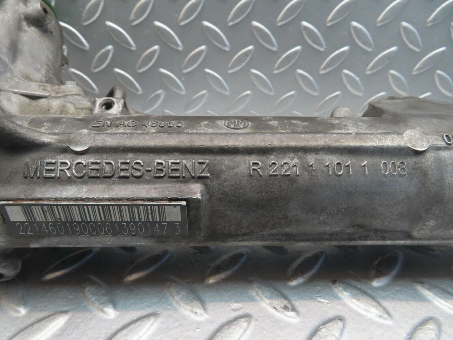 11325 Mercedes-Benz W221 S320 Steering Rack And Pinion 2211101100
