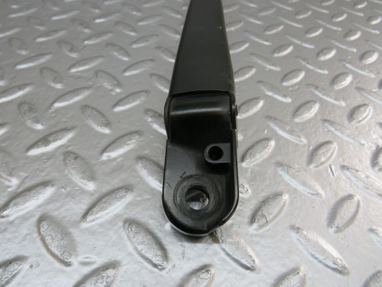 24924 Mercedes-Benz W140 S320 Wiper Arm Bosch Left Side
