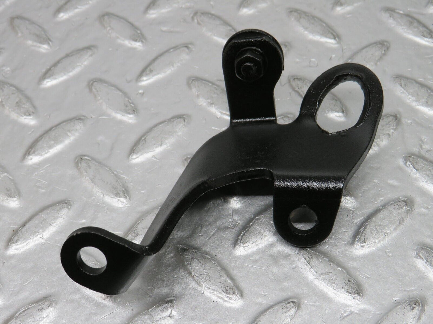 32758 Mercedes-Benz C107 R107 350 V8 Engine Lifting Eyes Hooks