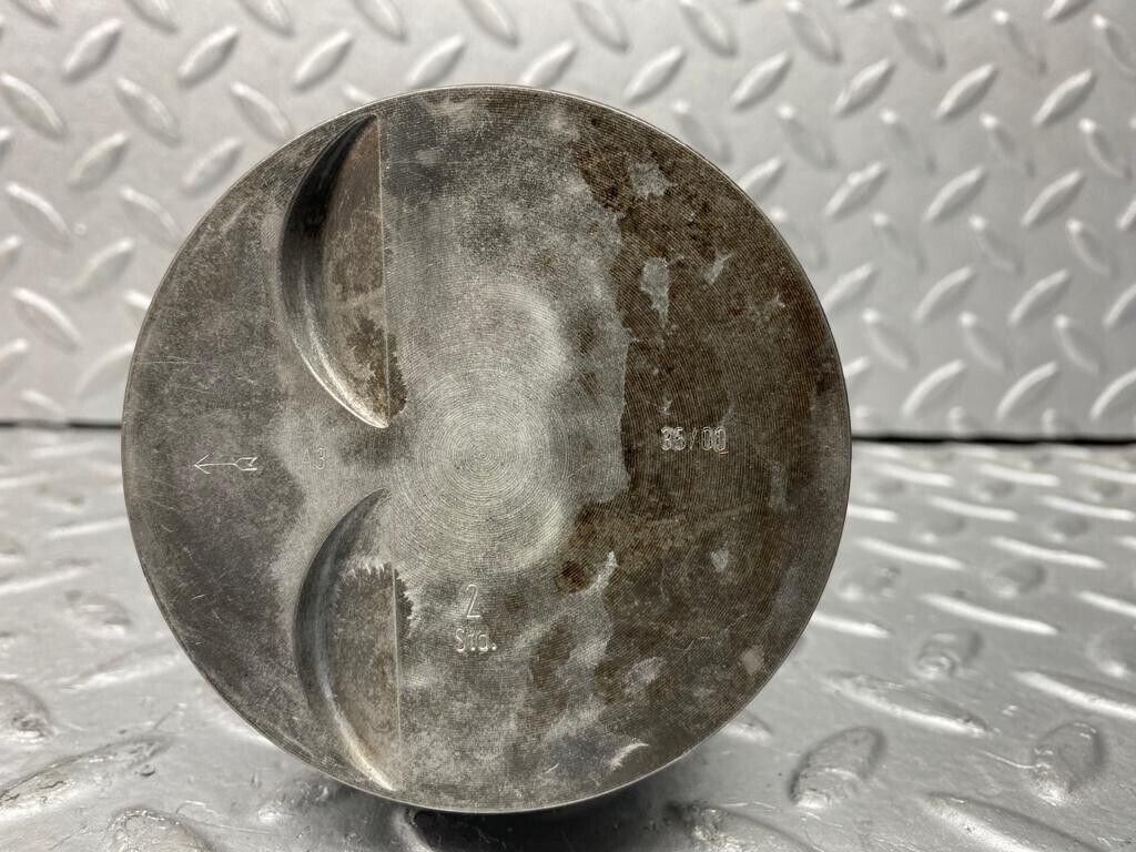 37624 Mercedes-Benz W109 300SEL Piston With Connecting Rod 91.5 mm