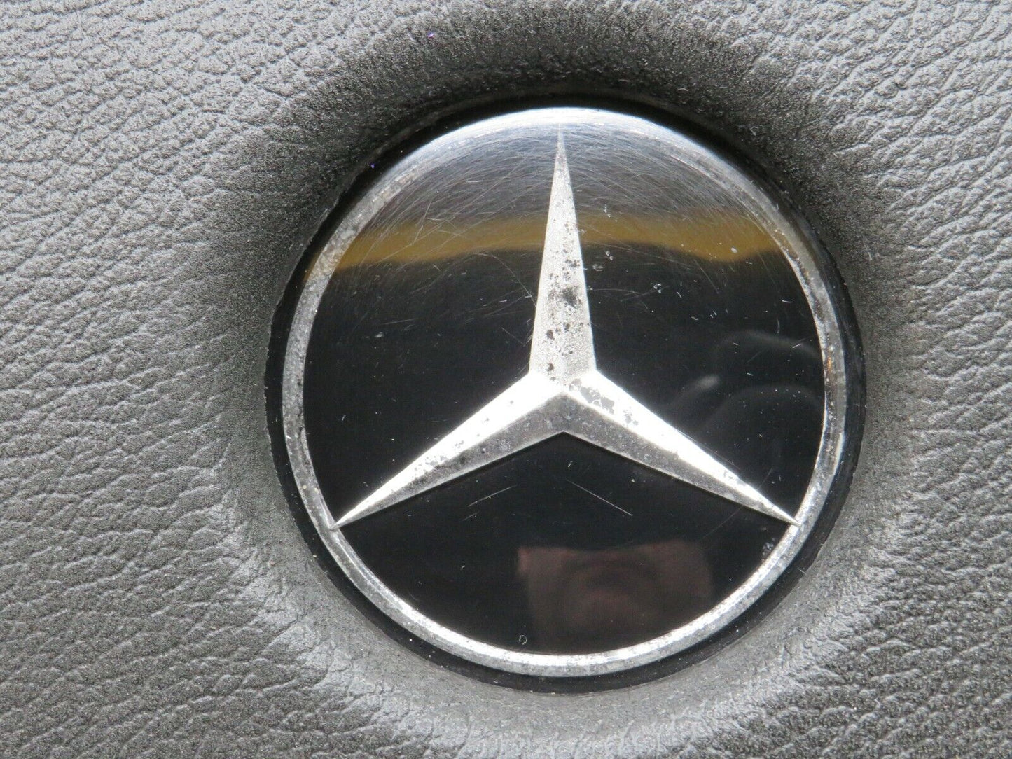 22671 Mercedes-Benz C107 450SLC Coupe Steering Wheel 1164640017