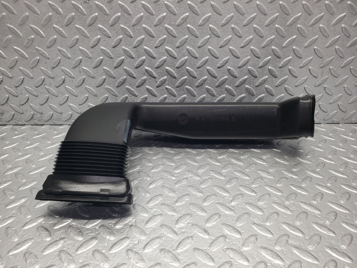 W201 Baby Benz air duct pipe hose left side used OEM
