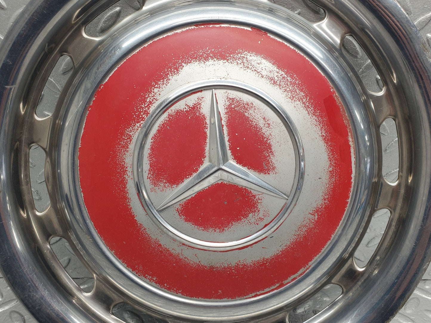 44523943