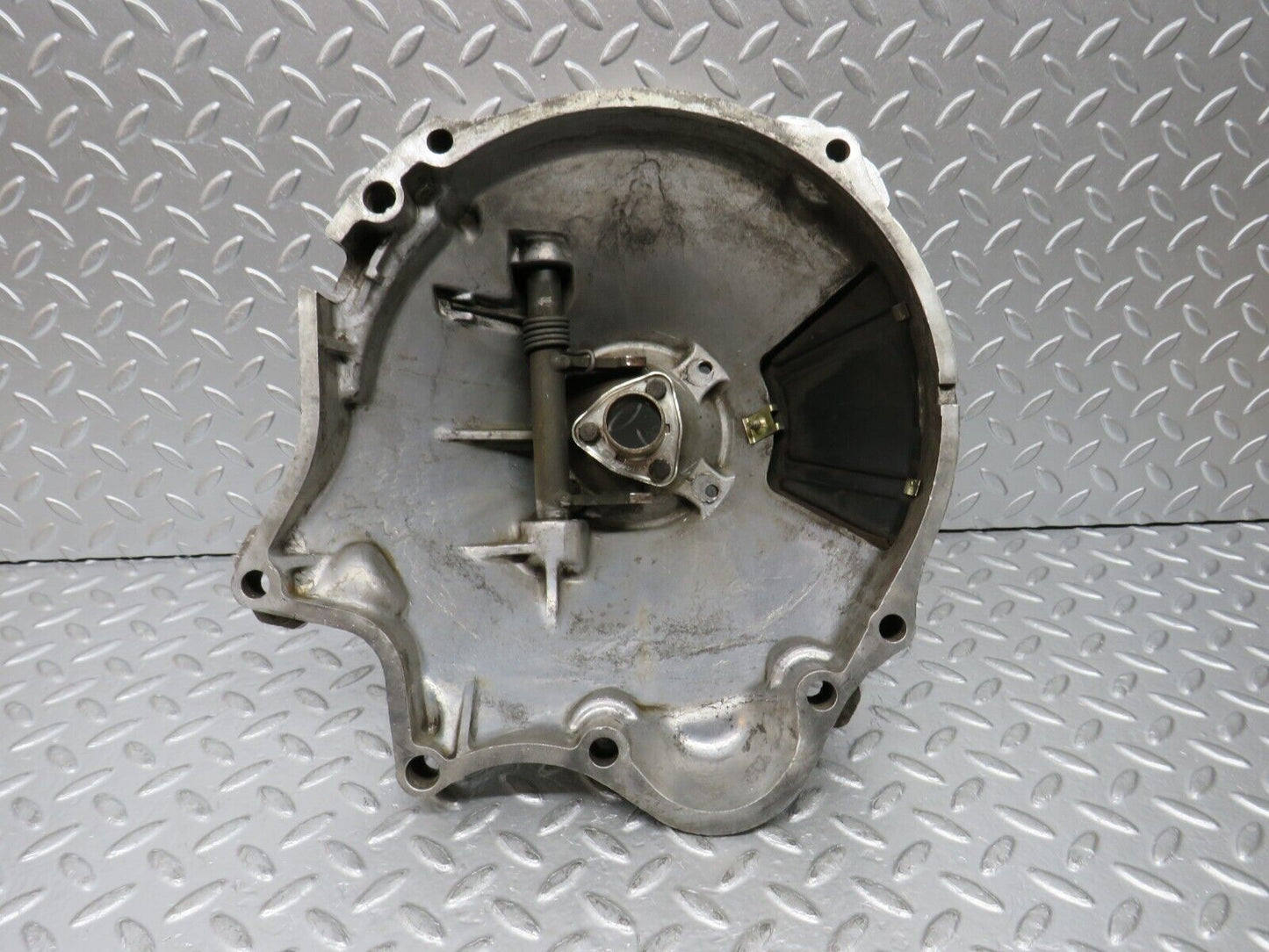30101 Porsche 924 Clutch Bell Housing 477521111