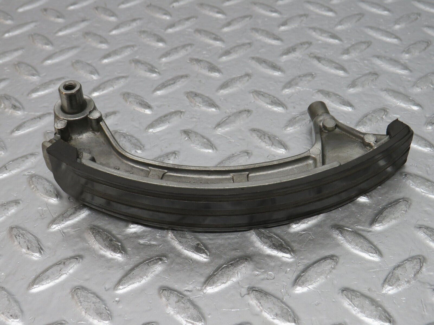 0075 Mercedes-Benz W116 350SE Timing Chain Rail Guide 1160502416