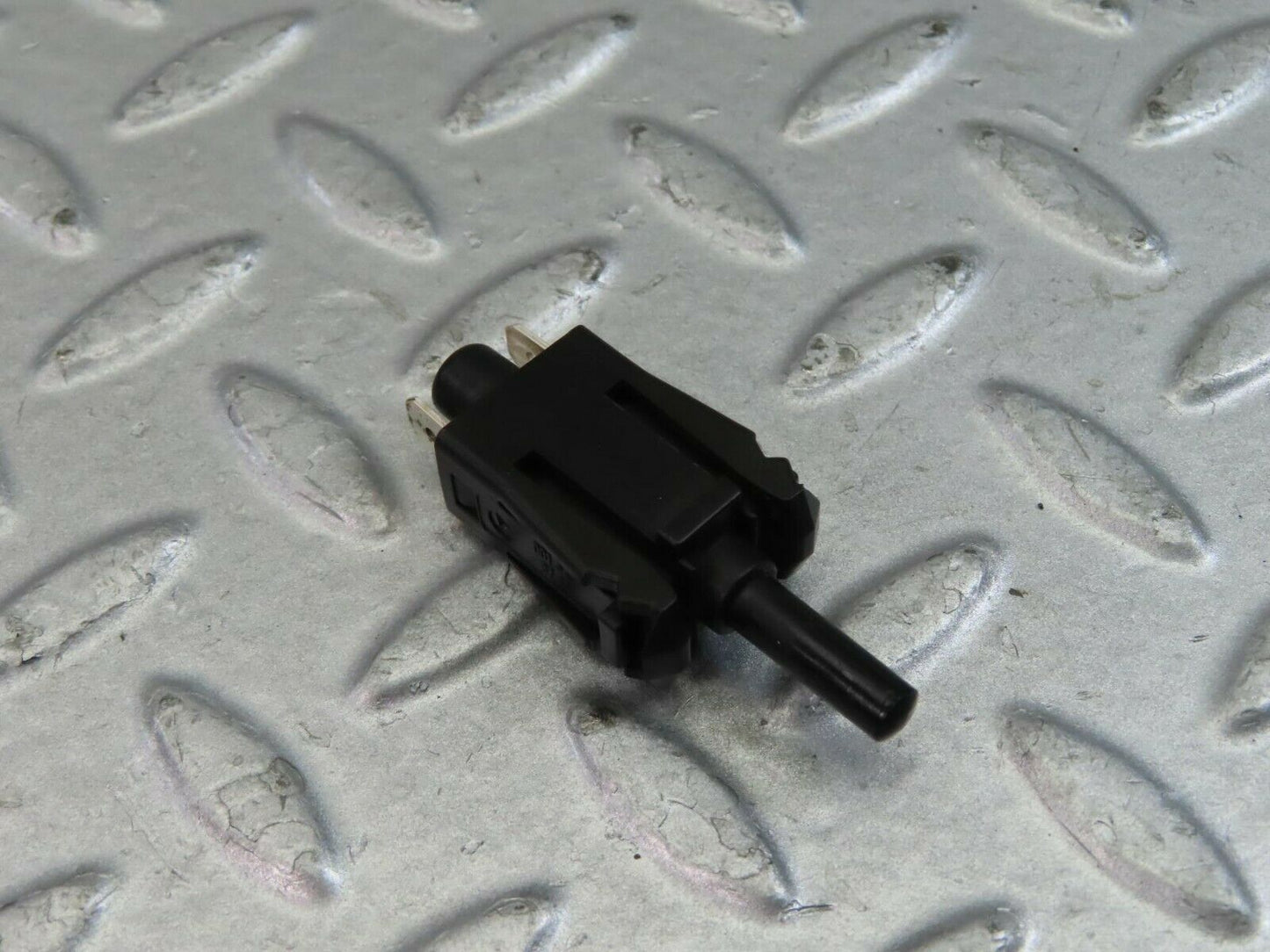 9334 Mercedes-Benz C124 300CE Coupe Door Contact Switch 0015458714