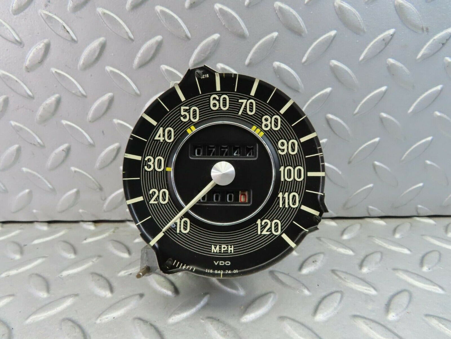 8185 Mercedes-Benz W115 Instrument Cluster Speedometer 1155427401