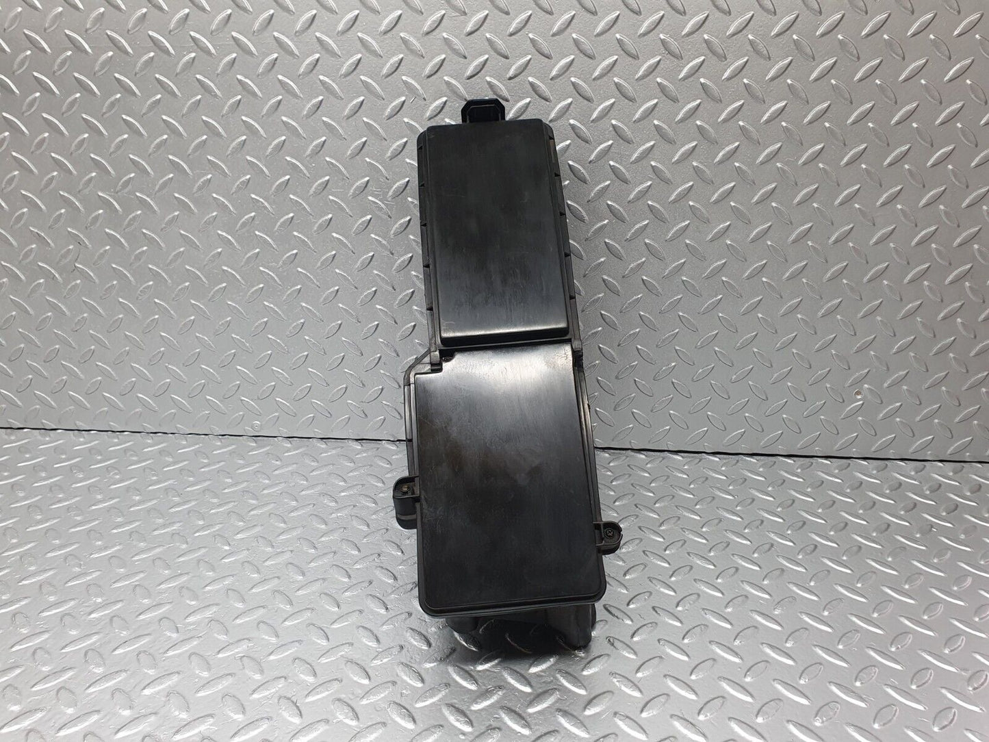 41817 Mercedes-Benz W202 C200 Fuse Box 2085400150 2025453700