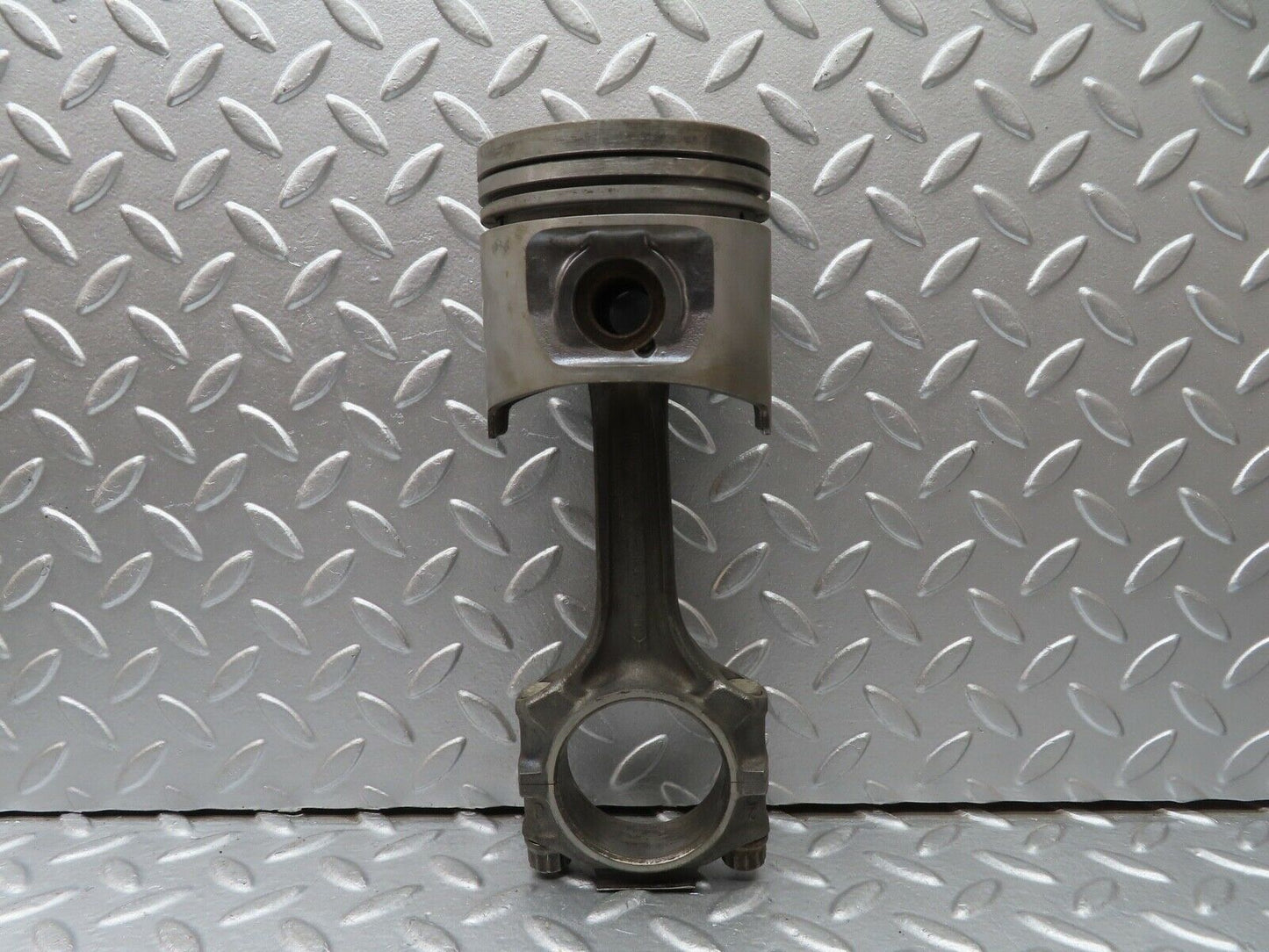 20661 Mercedes-Benz R107 450SL Piston With Connecting Rod 92.00 mm