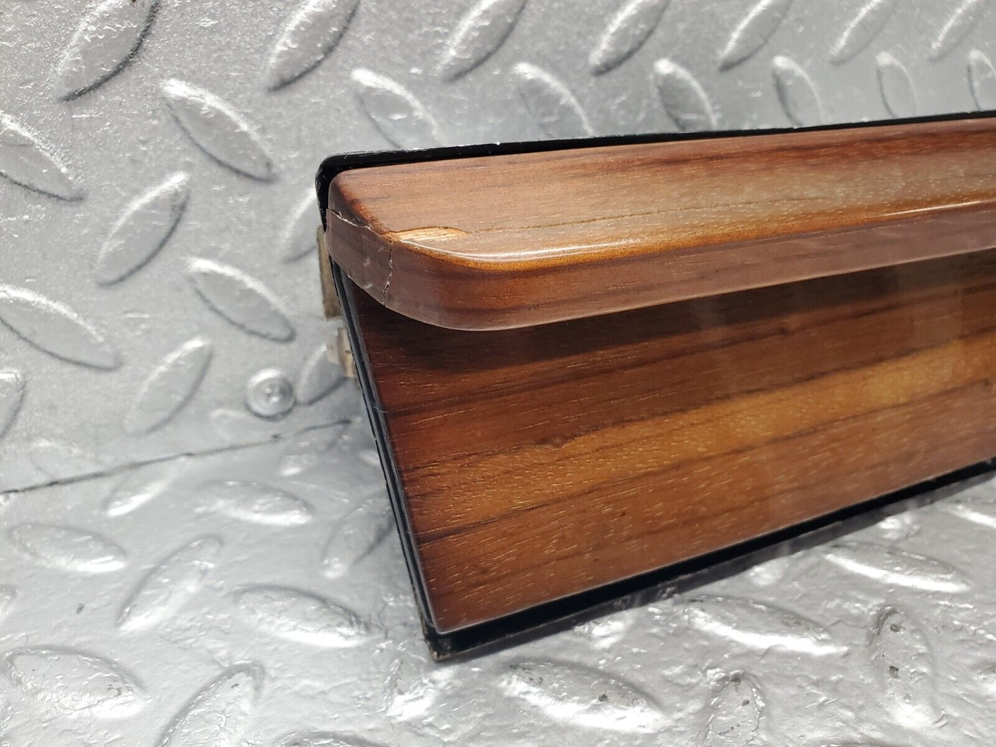 46359 Mercedes-Benz C123 280CE Coupe Centre Console Ashtray Wood Finish