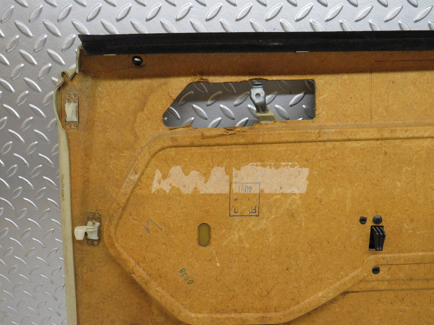 33924 Mercedes-Benz W124 260E Rear Left Door Card 1247370170
