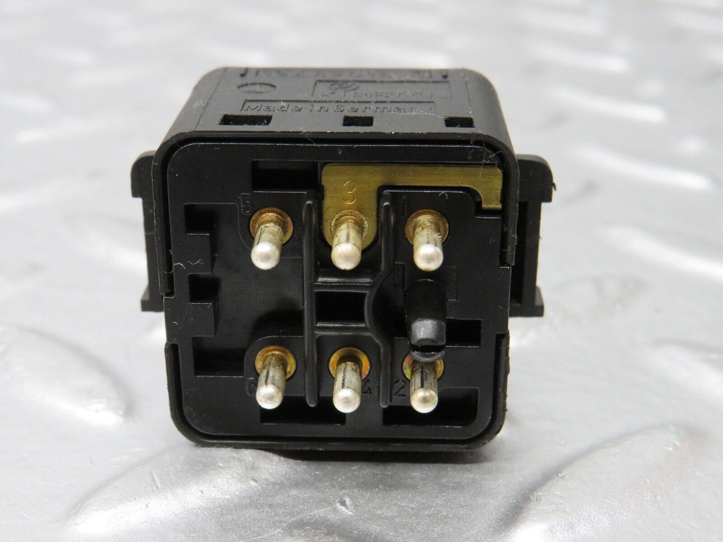 34054 Mercedes-Benz W124 260E Electric Mirror Adjust Switch 1248201810