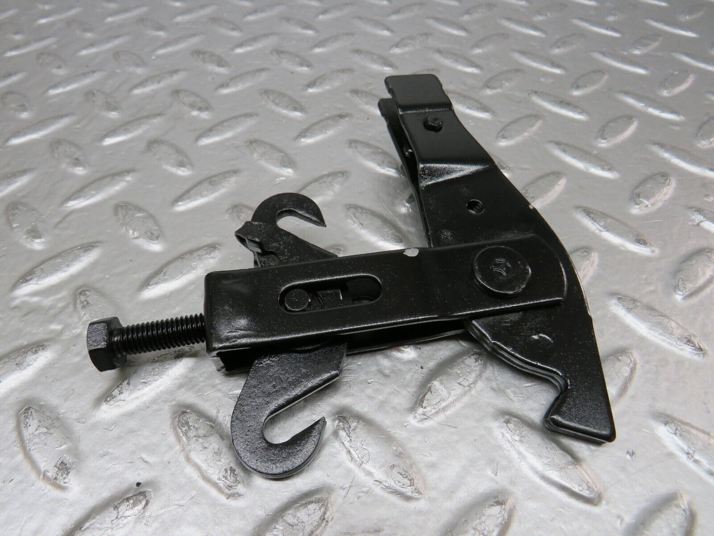 26735 Mercedes-Benz C124 220CE Coupe Handbrake Adjusting Handbrake Regulator