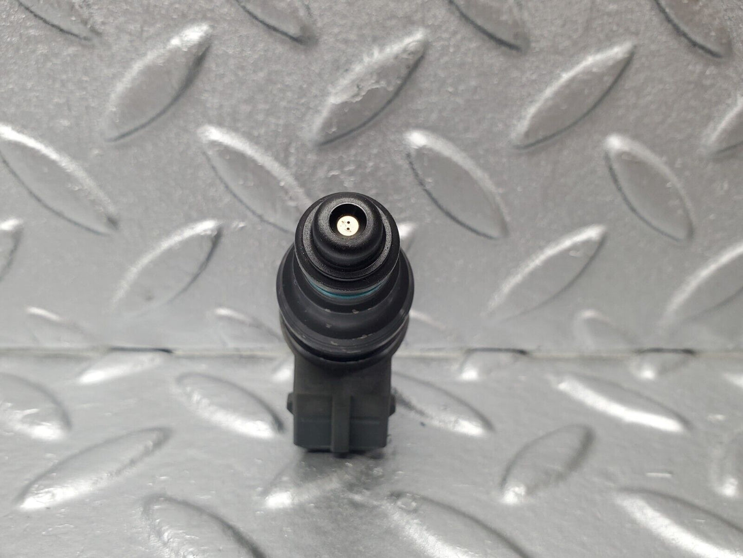 46242 Mercedes-Benz W124 280E Fuel Injector Bosch 0280155209 0000787323
