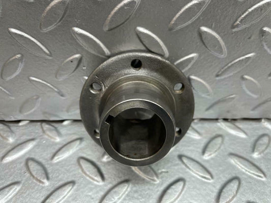 0215 Mercedes-Benz W116 350SE Crankshaft Sleeve Hub