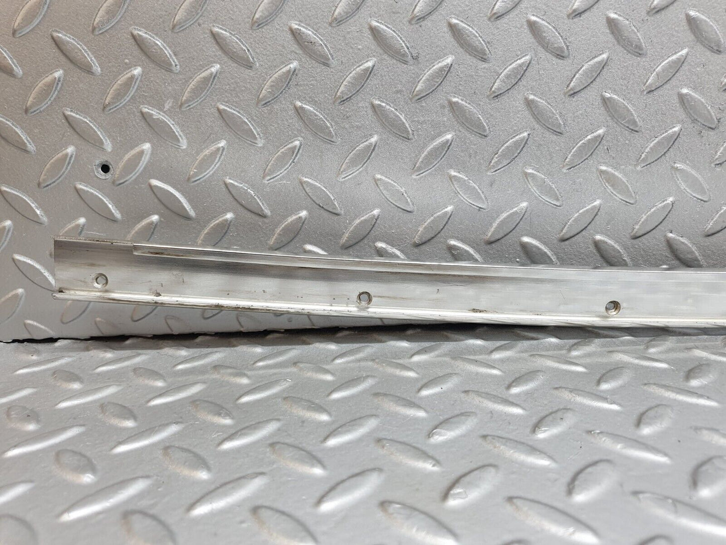 44200 Mercedes-Benz C123 230CE Coupe Chrome Roof Trim Cladding Right Side
