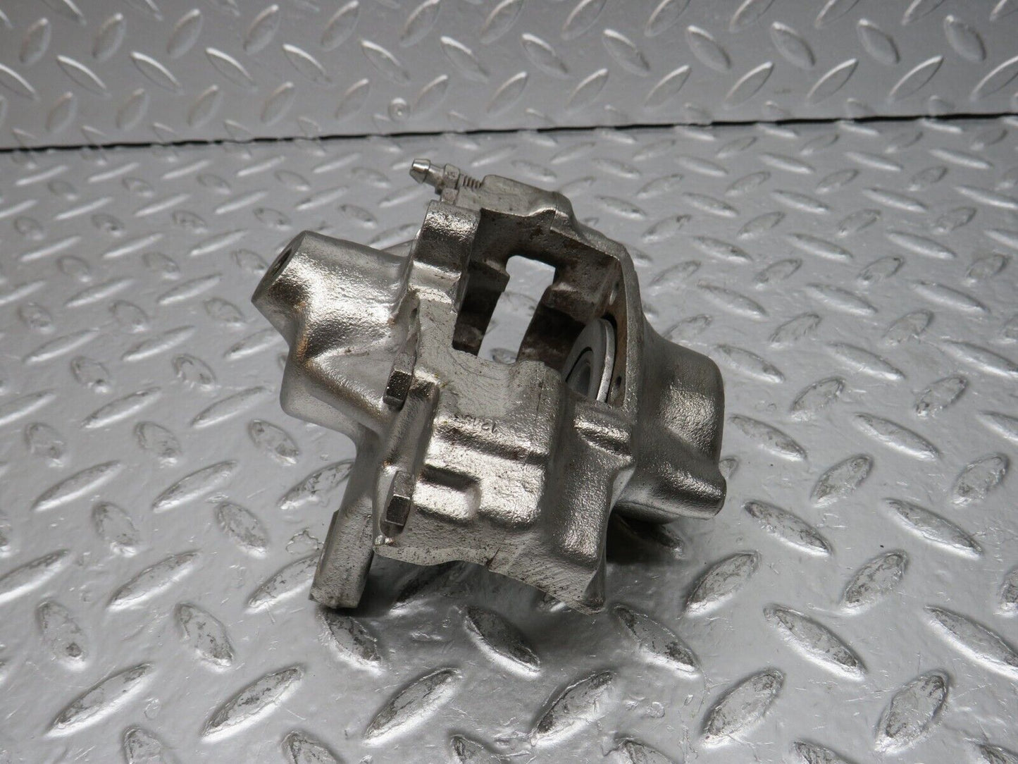 31508 Mercedes-Benz S124 220TE Wagon Rear Right Brake Caliper Ate 50P